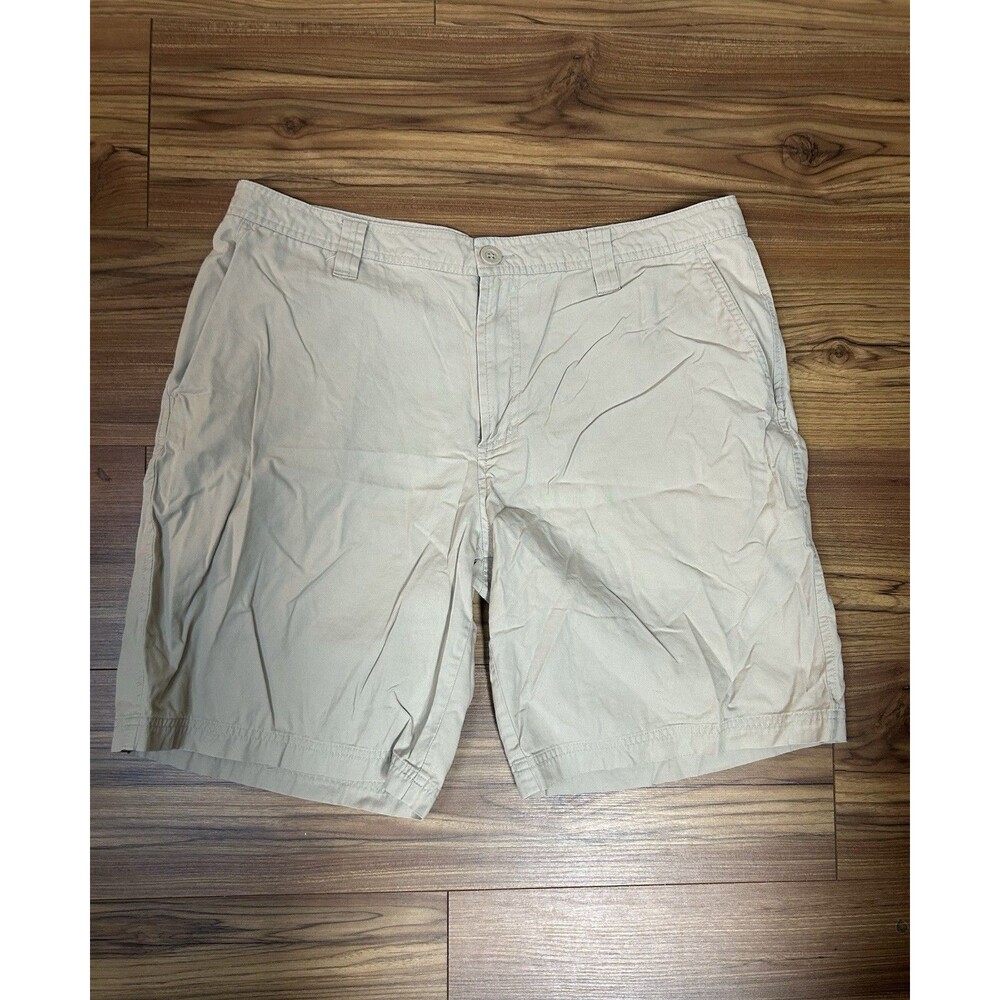 Columbia Hiking Shorts Men’s 38 Khaki Tan Cargo Zip Pocket Outdoor 10” Inseam
